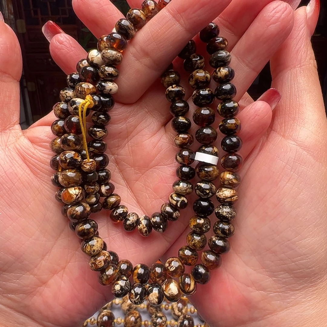 琥珀颈饰未镶嵌抚顺琥珀20506-1，8