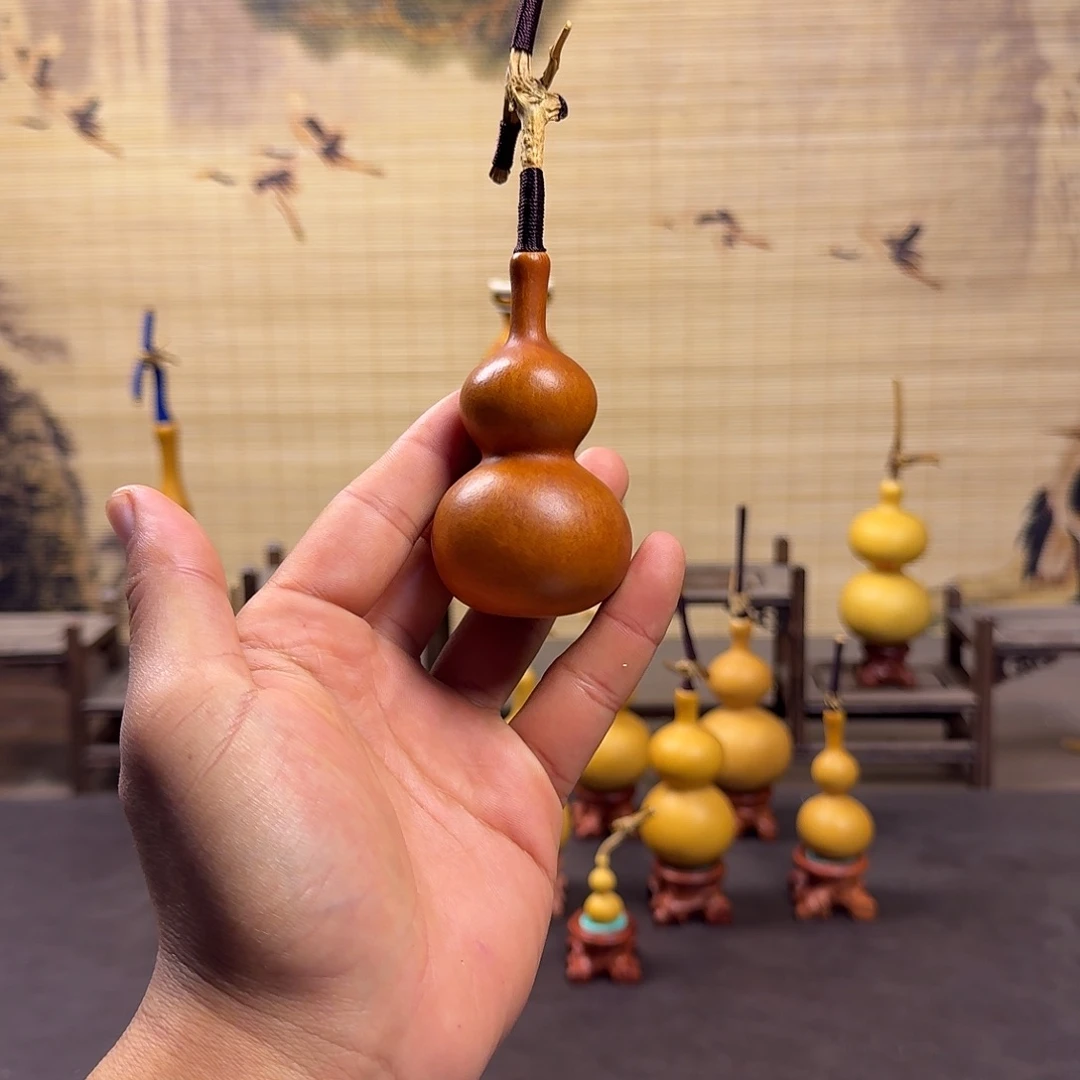 驰***厂天然小葫芦手把件