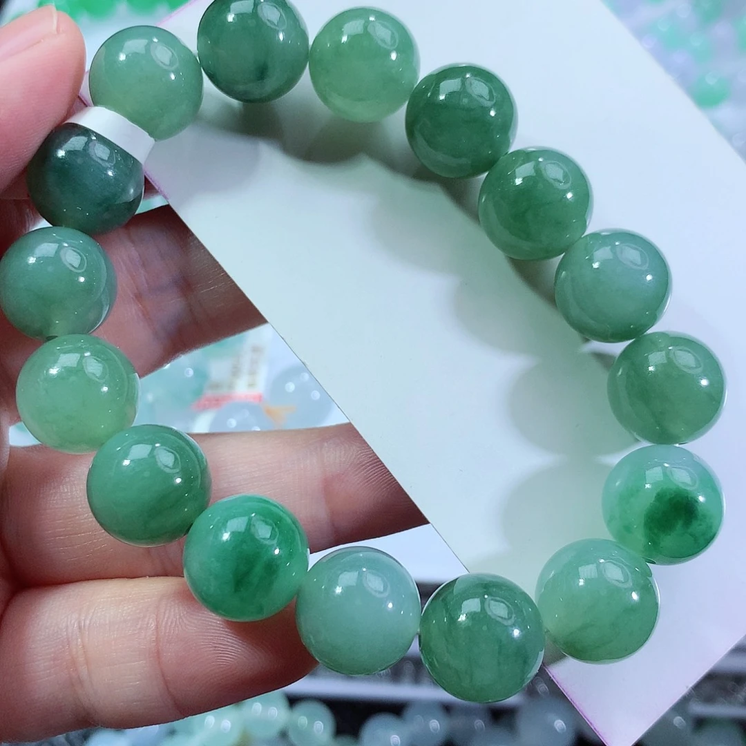 翡翠手链未镶嵌卡13