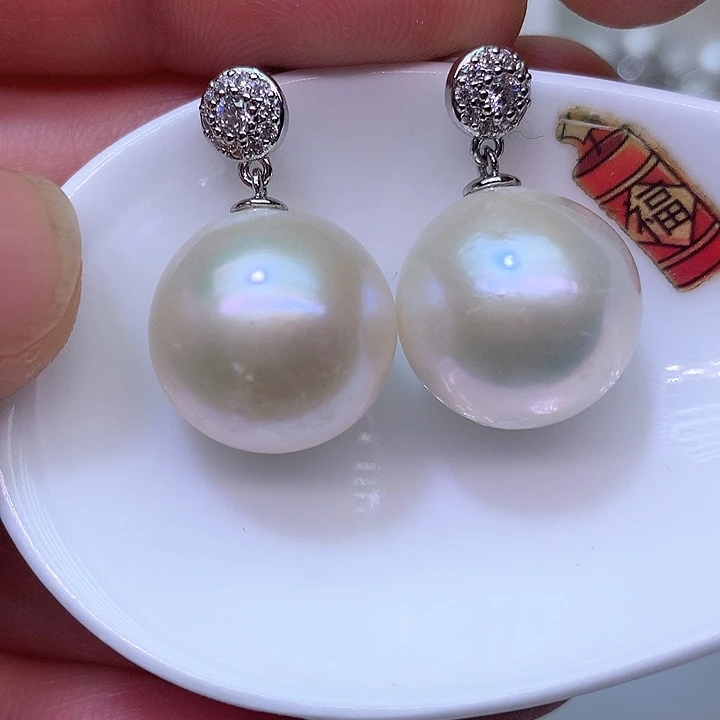 银S925镶嵌耳饰淡水珍珠