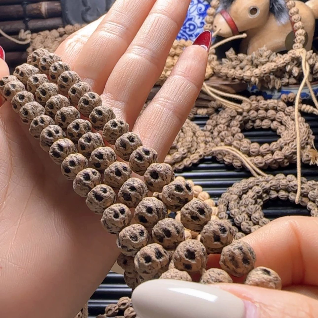 【闪购商品】吊坠柏香籽/百香籽选****力