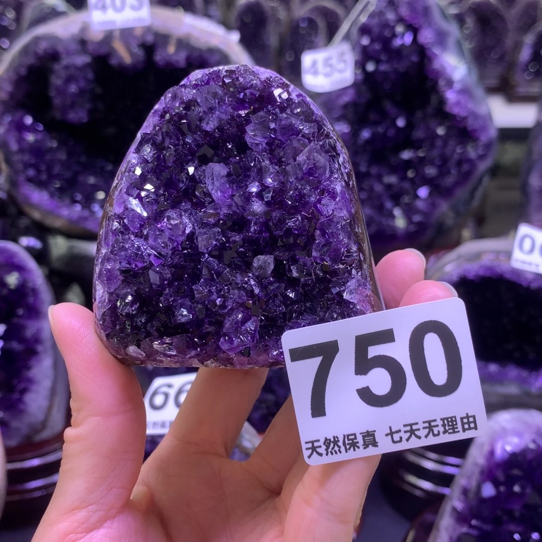 未镶嵌水晶大型摆件（非配饰）