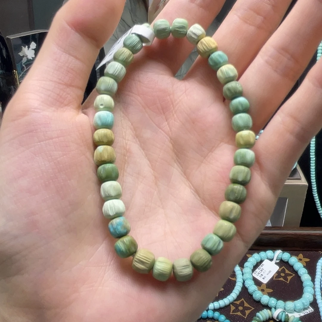 绿松石未镶嵌珠宝奇石20