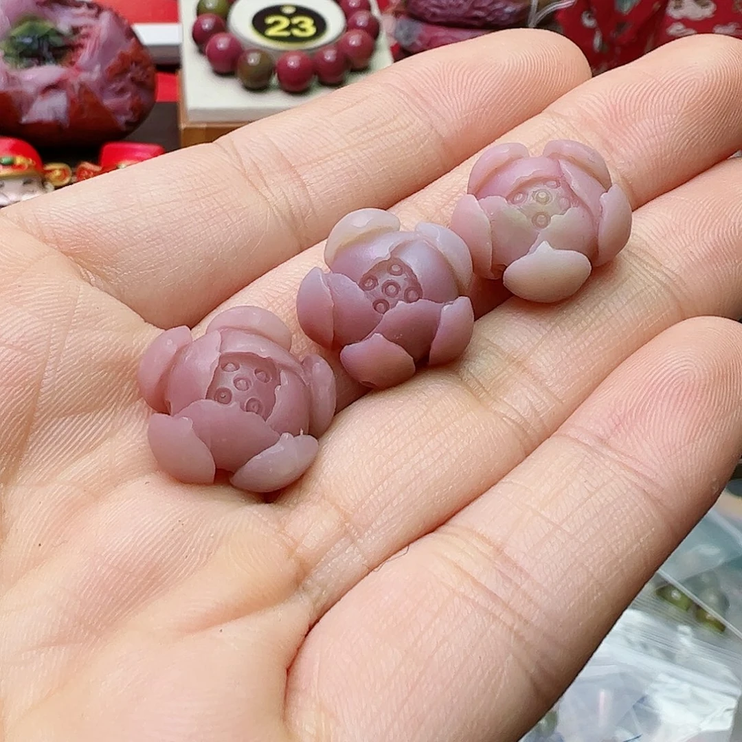 定制石英质玉盐源未镶嵌