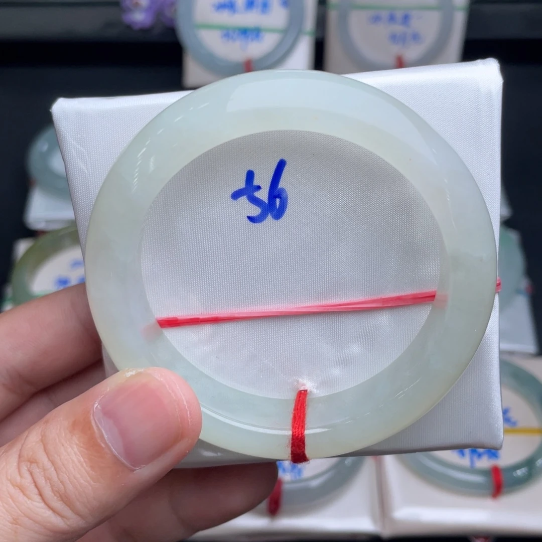 翡翠未镶嵌手镯翡翠手镯23