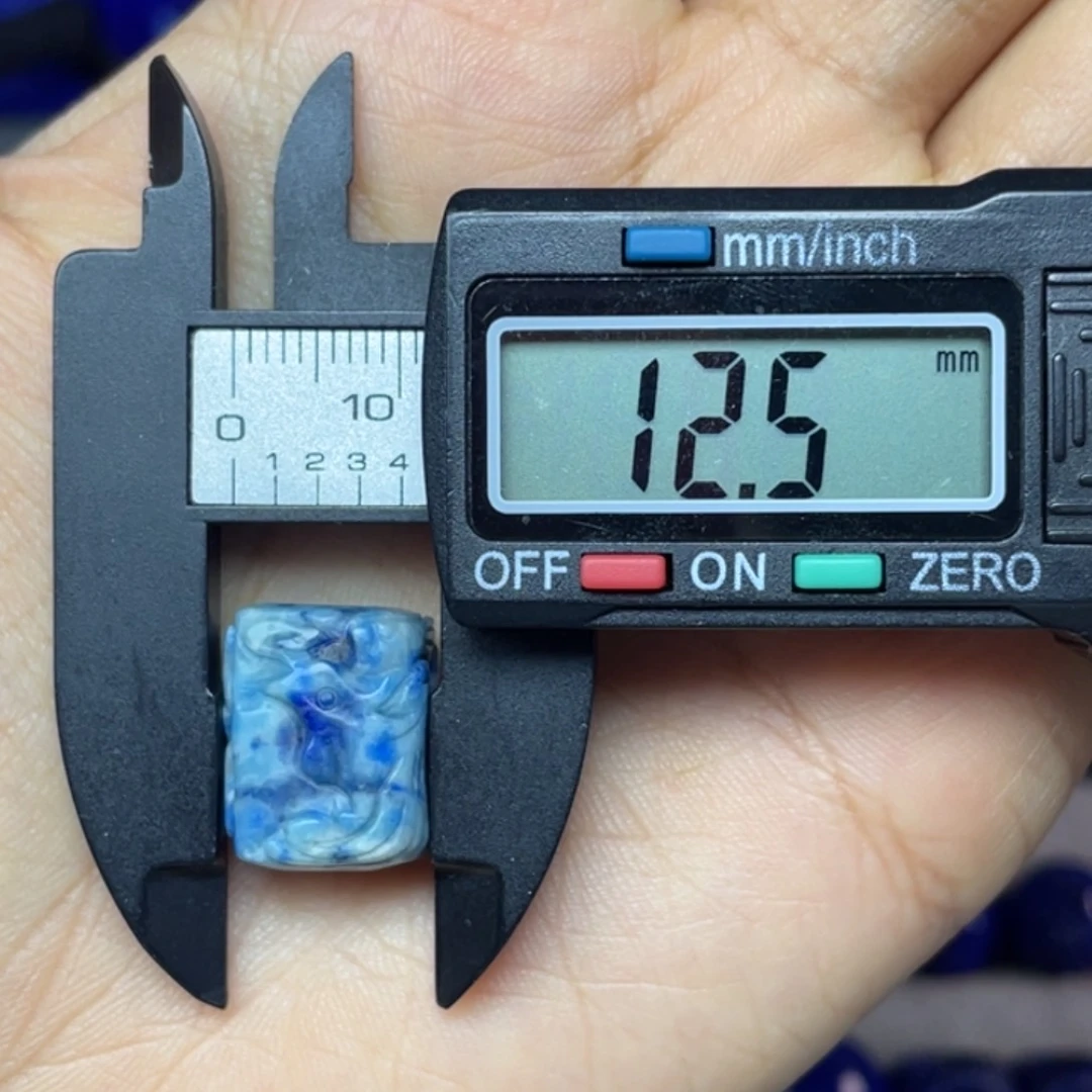 青金石未镶嵌12×16mm雕刻配饰