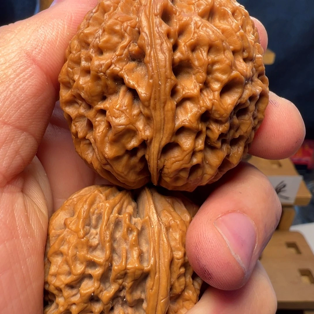 文玩核桃吊坠霹雳锤44mm