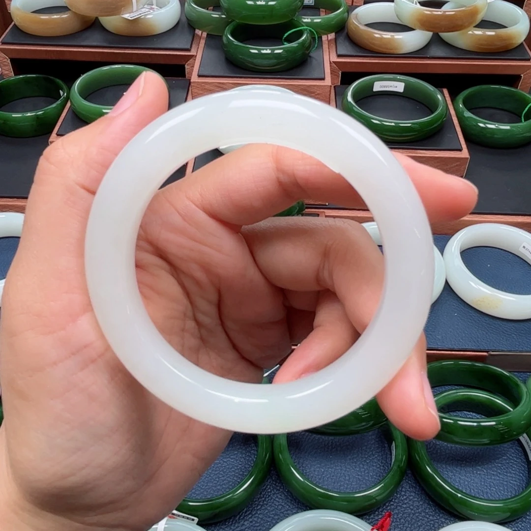 未镶嵌手镯和田玉5455