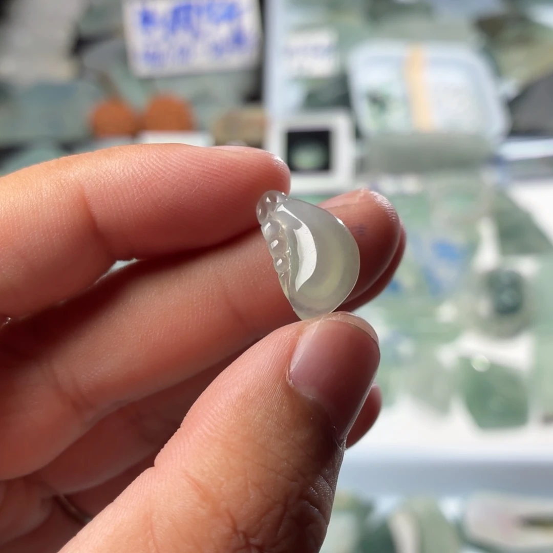 未镶嵌定制翡翠天然缅甸翡翠a货冰种小滴溜