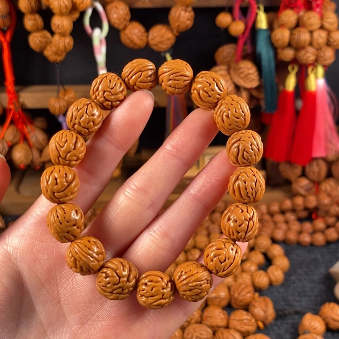 吊坠桃核16链接桃枭手串