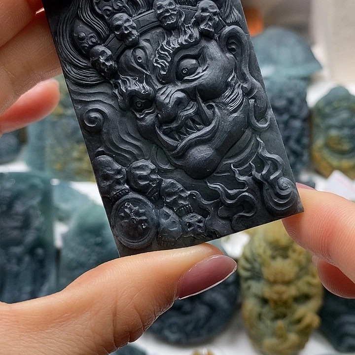 定制翡翠未镶嵌翡翠