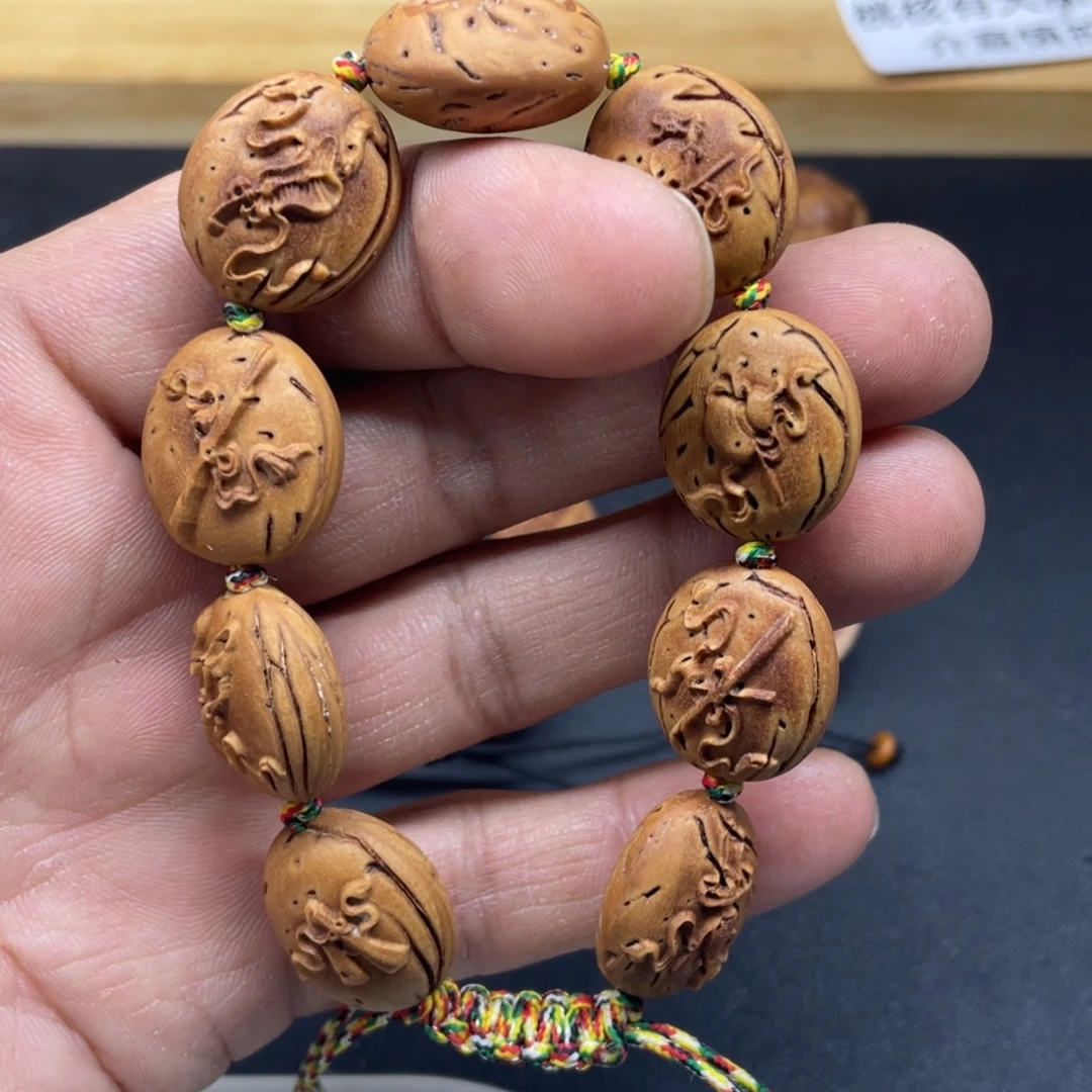 桃核雕刻暗八仙手串