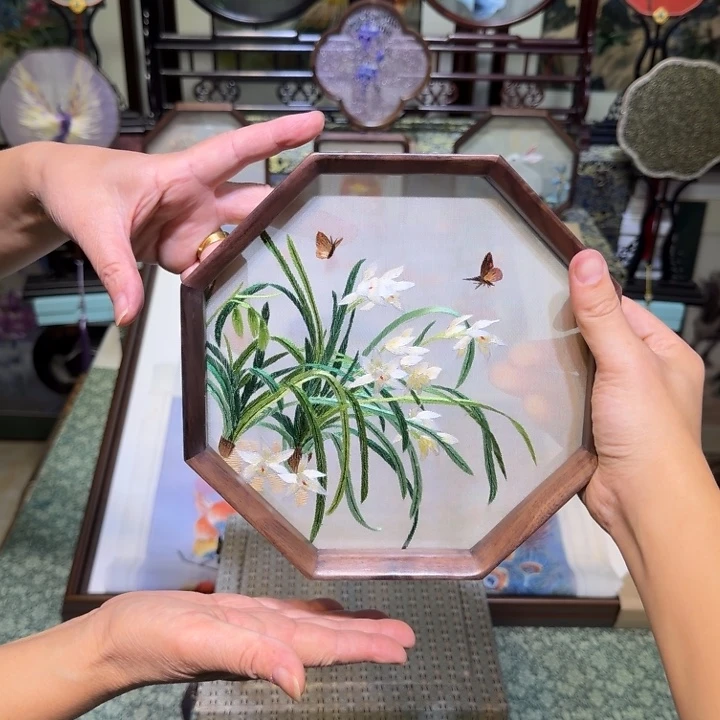 刺绣手工苏绣工艺制作技艺精湛