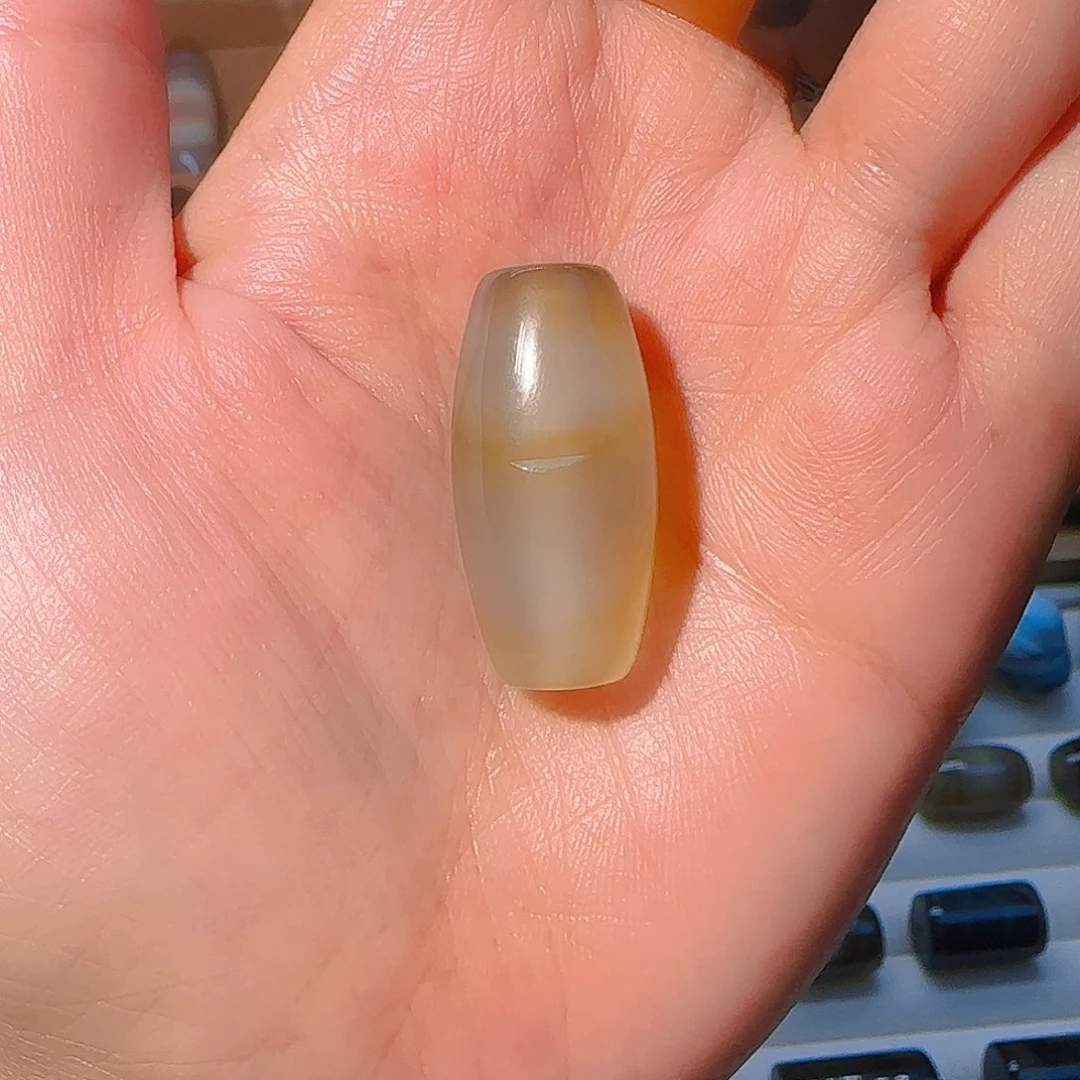 合金颈饰玛瑙/玉髓狼*