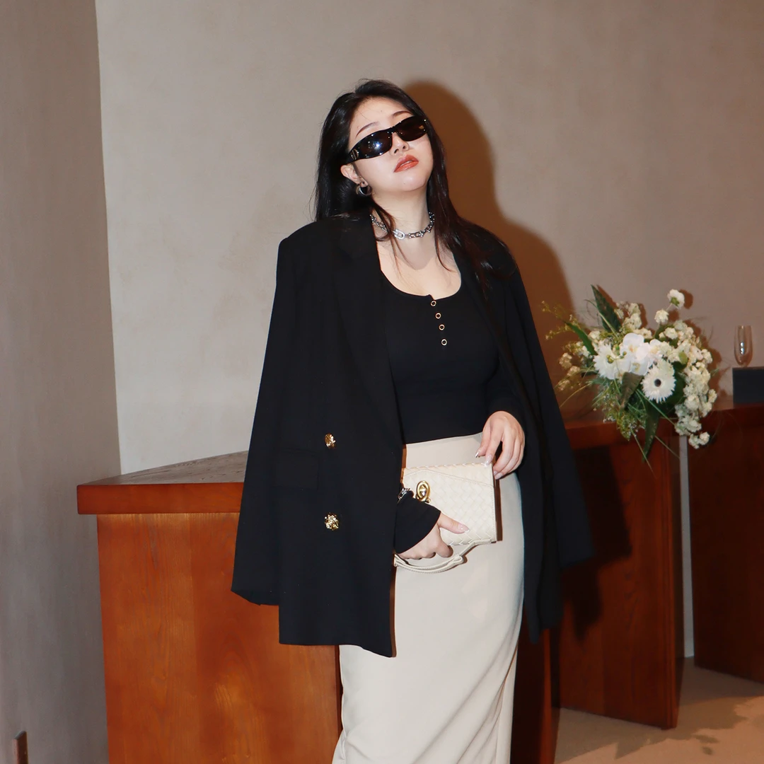 多肉宝贝安可拉红西装外套女大码胖mm气质时尚韩版外套2405D060