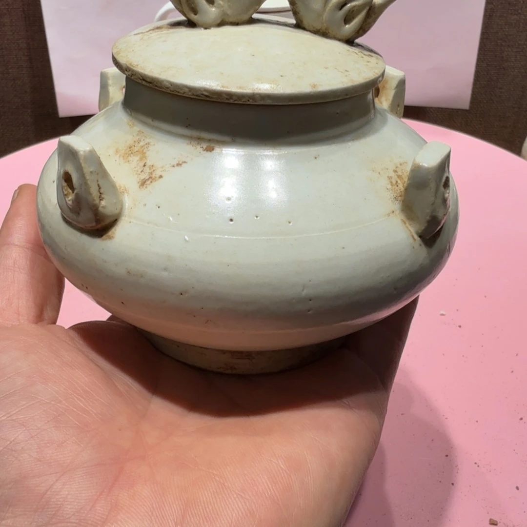 陶其他漂亮的小瓷瓶子