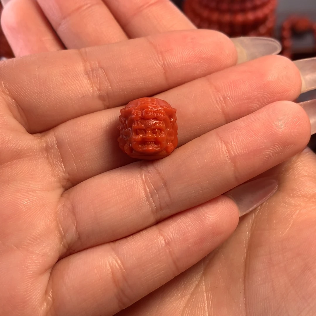 南红玛瑙配饰未镶嵌