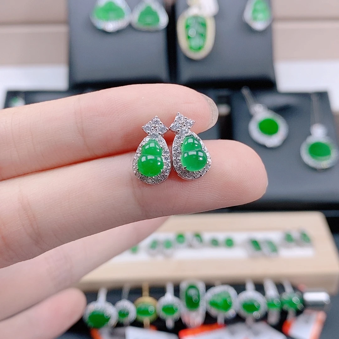 翡翠银S925镶嵌耳饰天然翡翠
