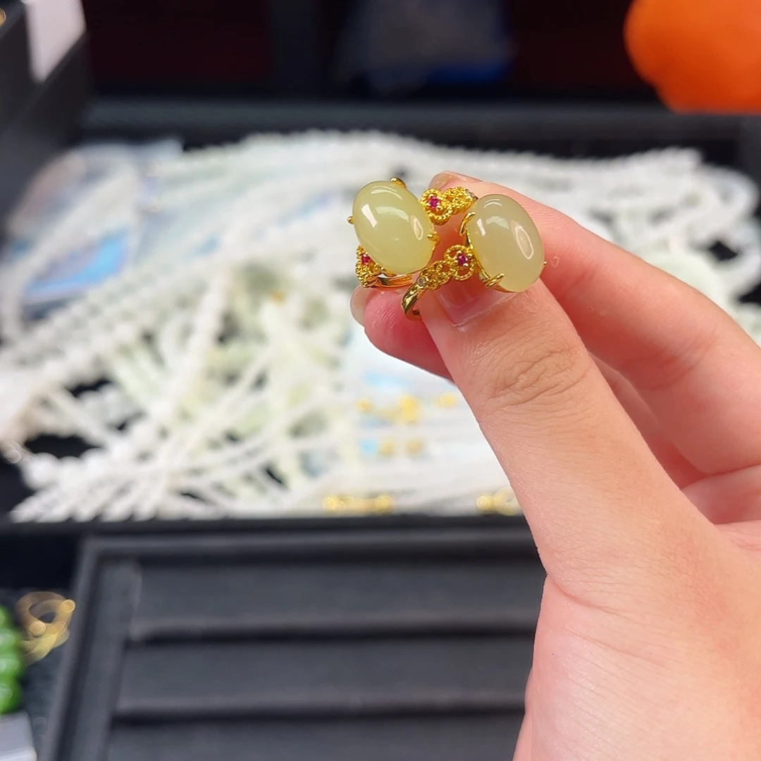 和田玉未镶嵌颈饰黄口戒指卡14 10 发其一