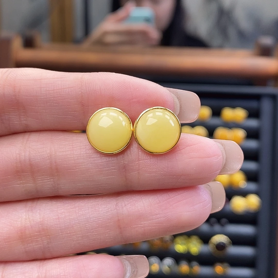 琥珀未镶嵌裸石成品