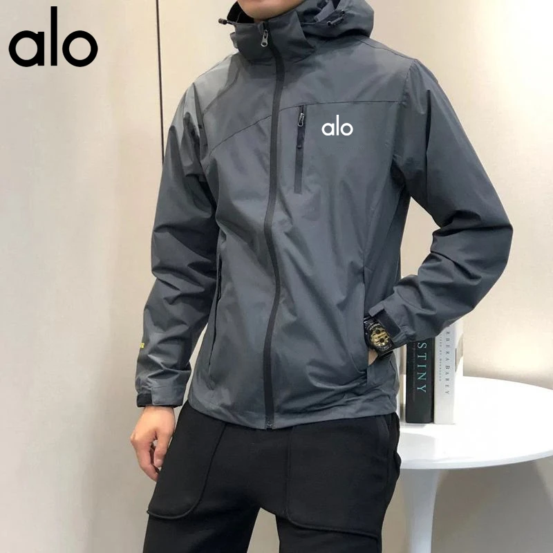 【官方正品】冲锋衣男秋冬季大码保暖防风夹克户外登山服运动外套男