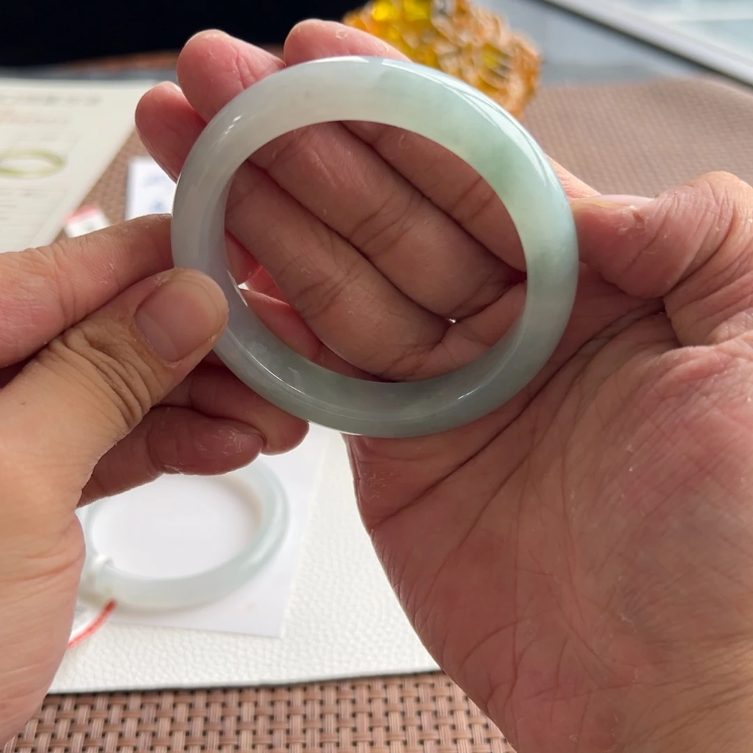 翡翠未镶嵌手镯19号56.4