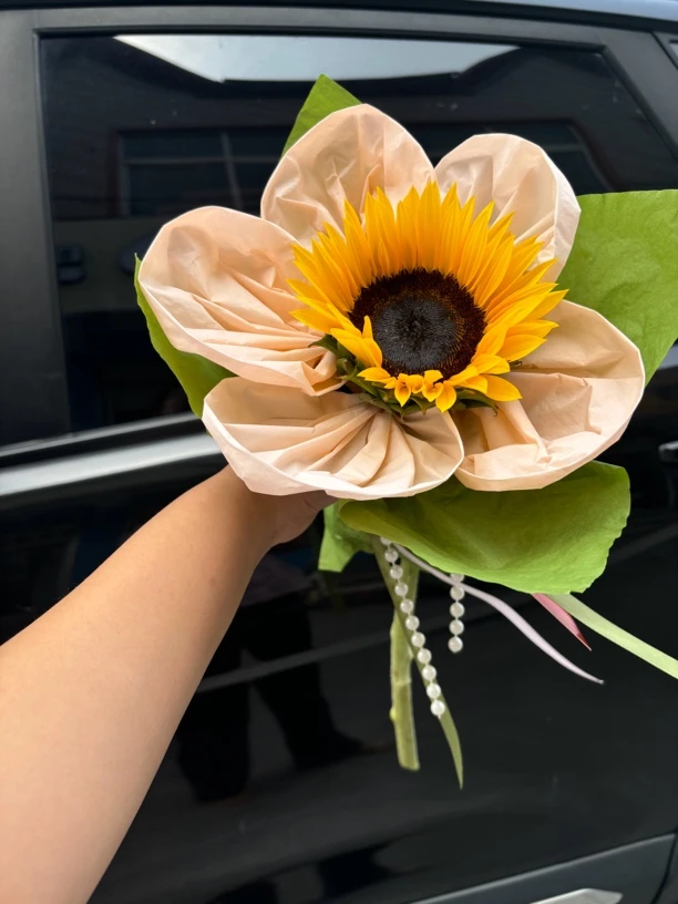 创意花束向日葵花束祝愿学子不负韶华