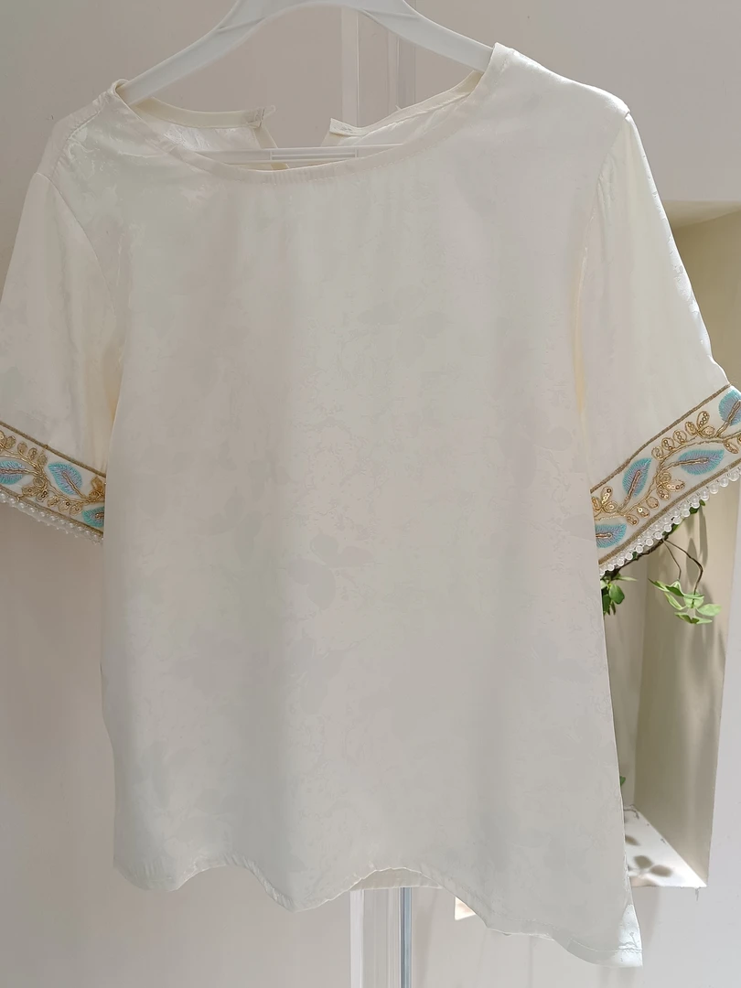 新中式圆领袖口穿珠彩色穿珠蝴蝶印花短袖打底