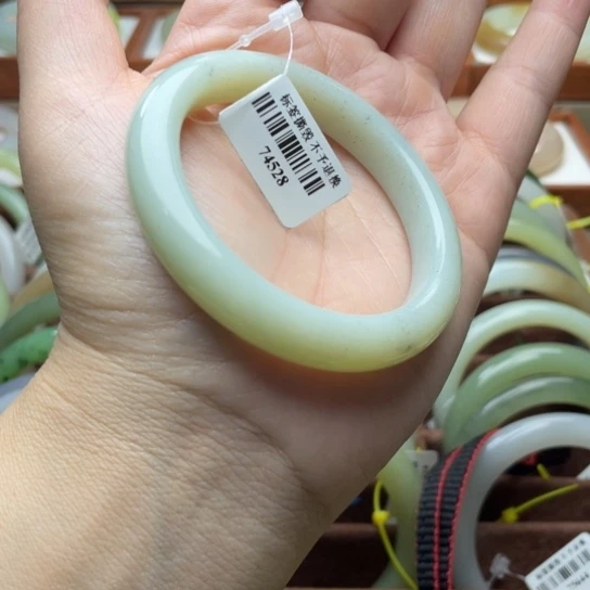 【闪购商品】和田玉手镯未镶嵌53.1