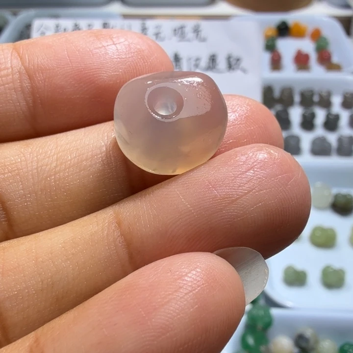 未镶嵌和田玉珠宝半成品