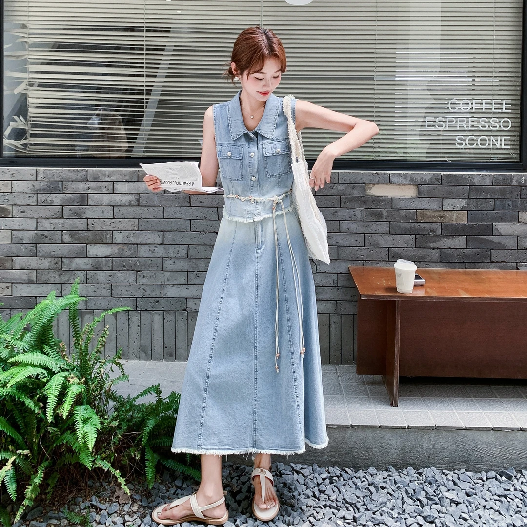 设计感渐变牛仔套装女夏季2025新款时尚气质轻熟马甲半身裙两件套