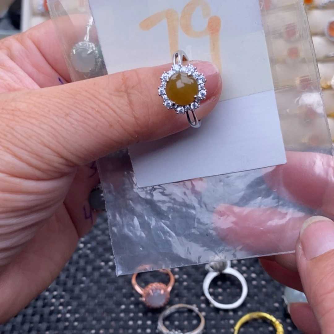 未镶嵌戒指翡翠缅甸