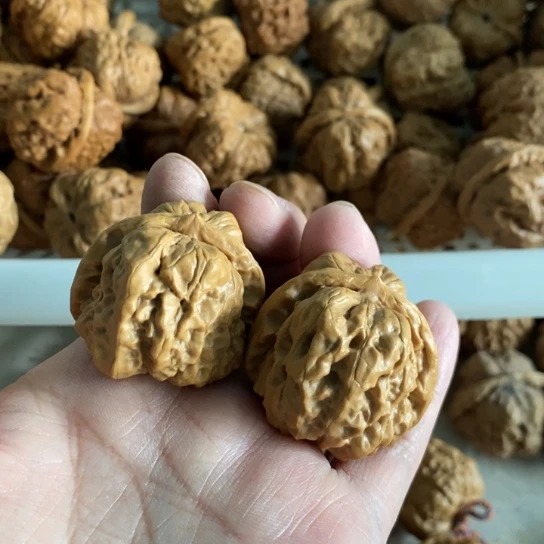 文玩核桃把件一****时哈哈哈