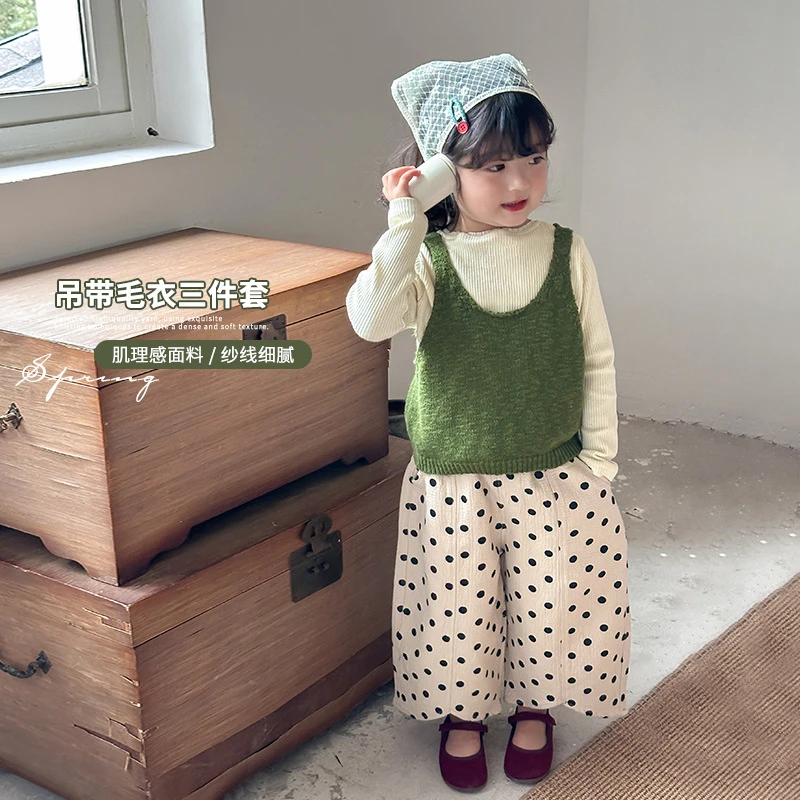 2025春装女童春季童裝森系纯色打底墨绿马甲碎花裤子套装三件套