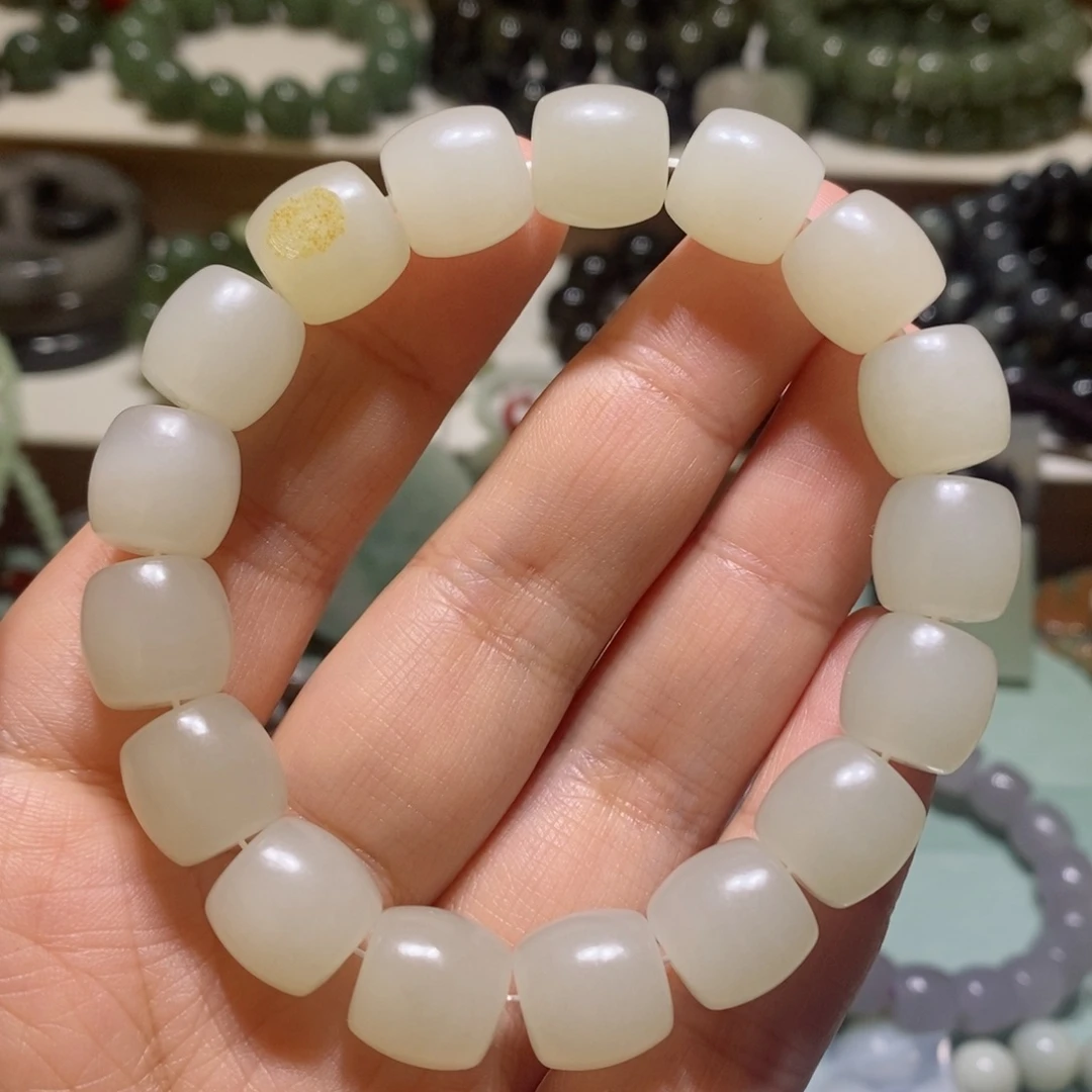 和田玉手链未镶嵌7****8