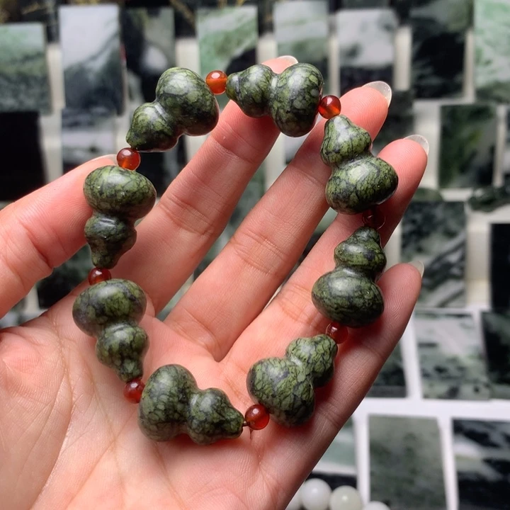 蛇纹石玉手链未镶嵌M*R