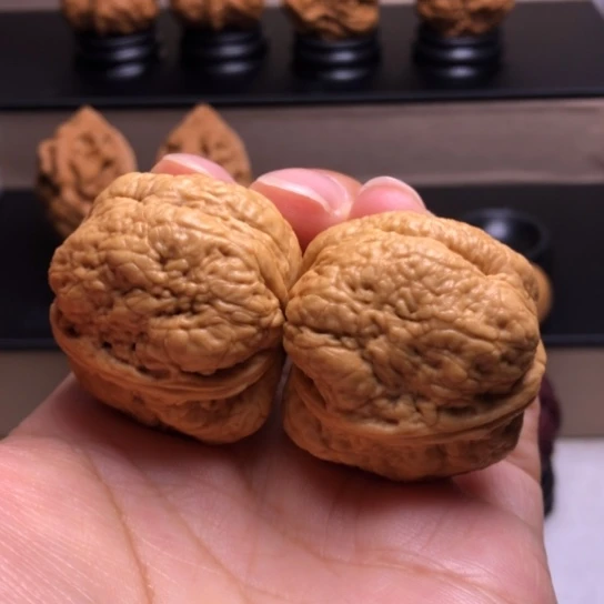 文玩核桃把件平头蟾31