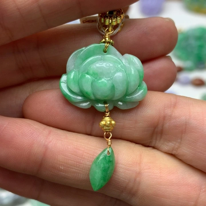 颈饰未镶嵌翡翠翡翠