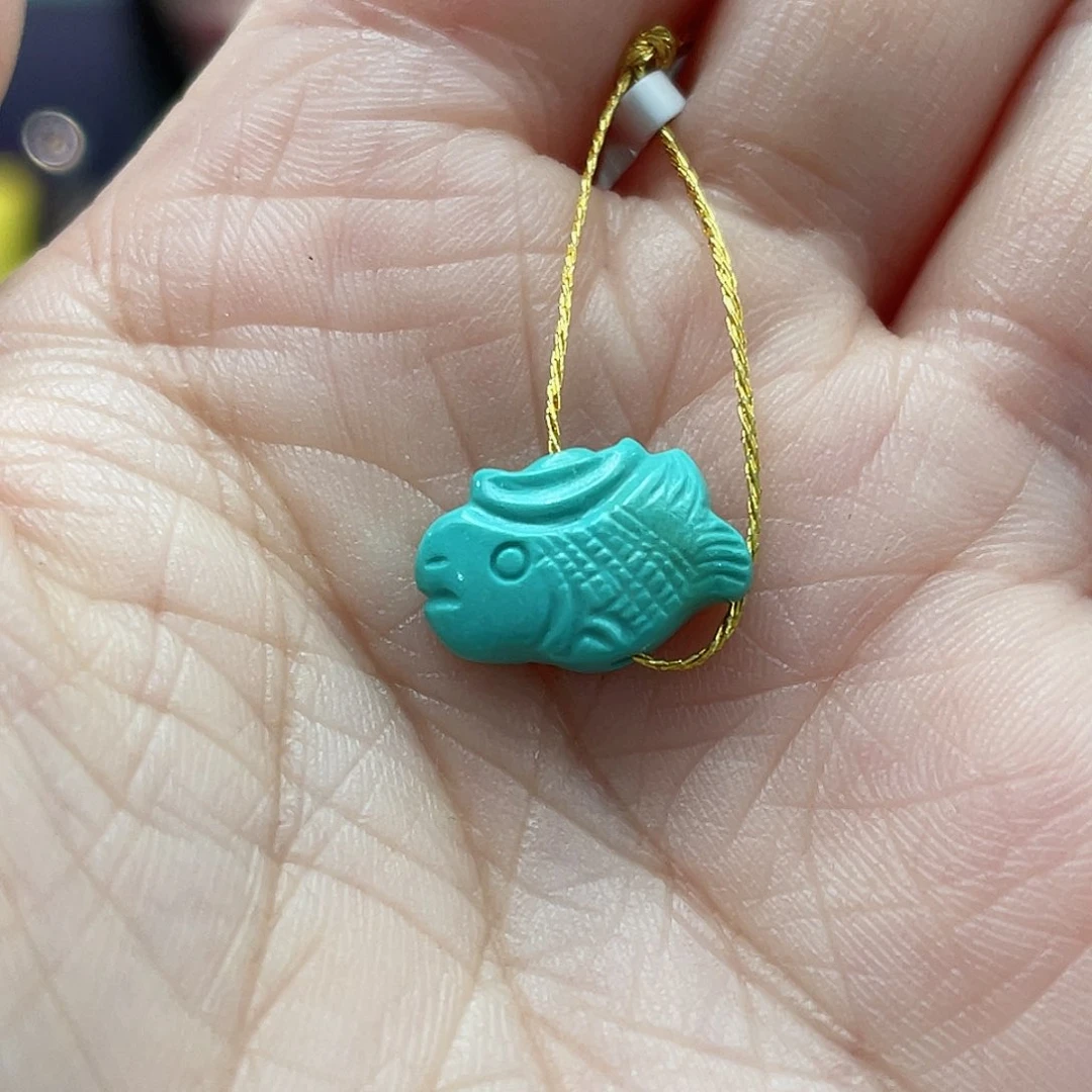 绿松石颈饰未镶嵌