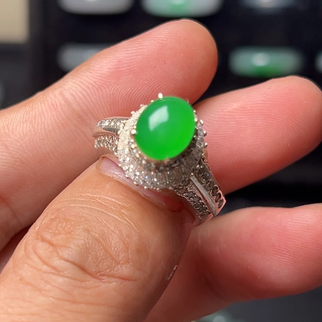 定制翡翠未镶嵌蛋面