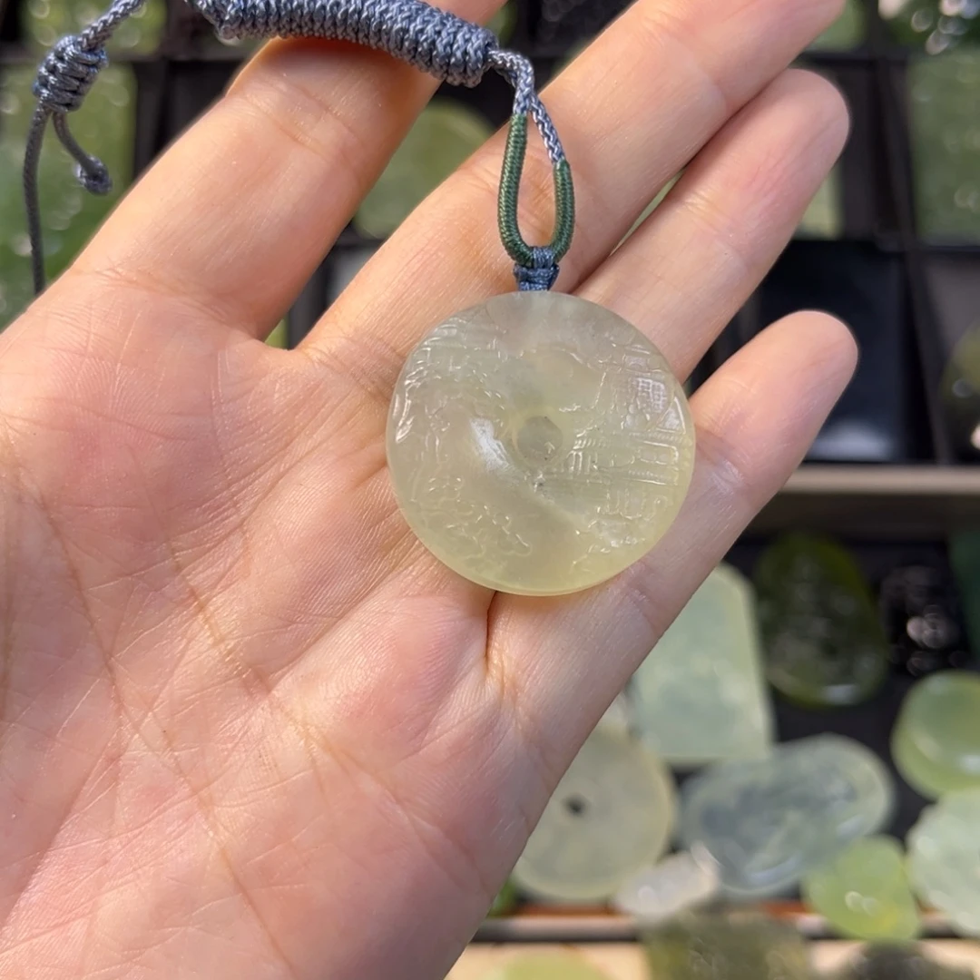 蛇纹石玉未镶嵌吊坠(不含链)