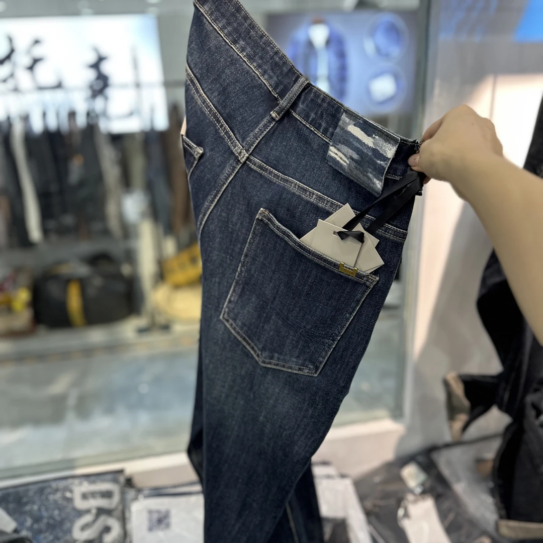 时尚百搭舒适四面弹直筒牛仔裤长裤潮流秋季