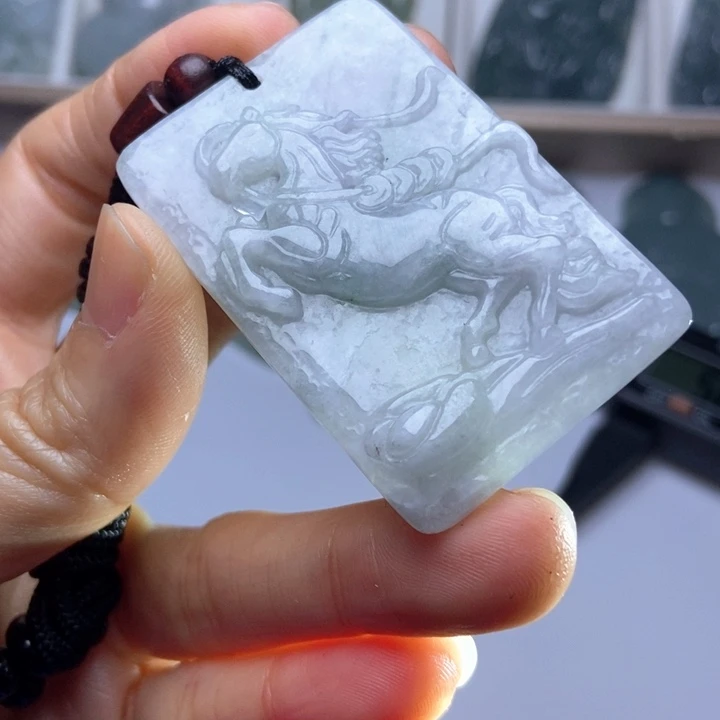 翡翠未镶嵌挂件翡翠