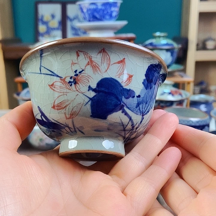 瓷片手工制作工艺精湛等