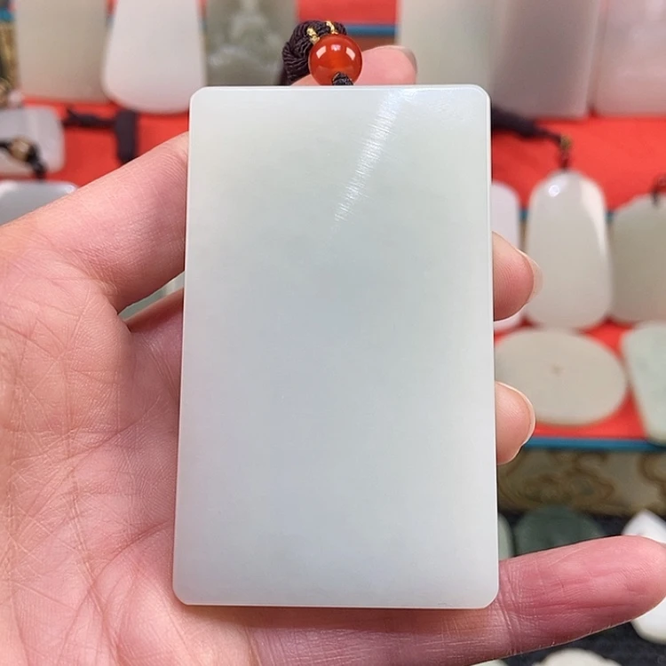 【闪购商品】颈饰未镶嵌和田玉