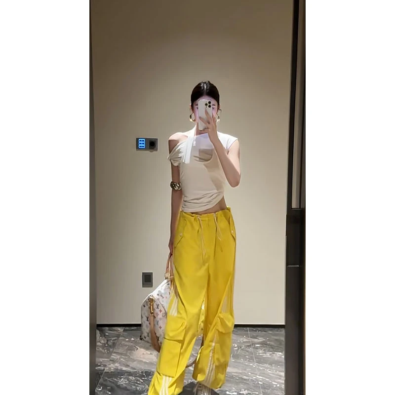 美式辣妹纯欲设计感小众洋气时髦挂脖露背上衣高腰直筒宽松阔腿裤