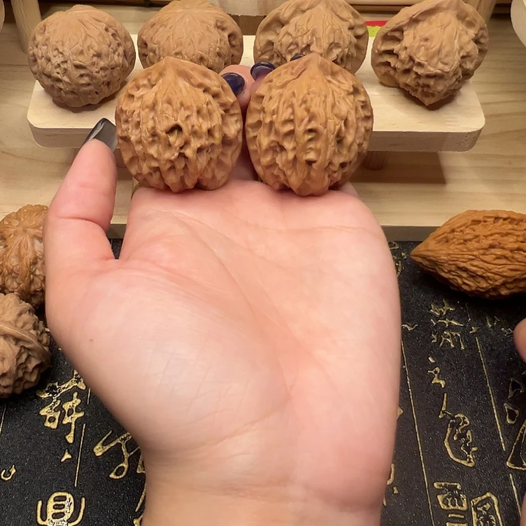 把件桃核盘山公子帽35手把件