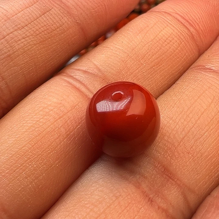 南红玛瑙未镶嵌珠子