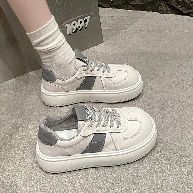 加大加肥新款k81韩版小白鞋百搭闲鞋时尚拼色（实物已直播间为准）