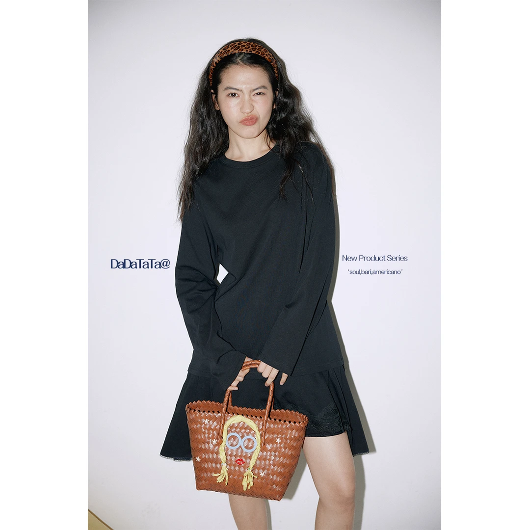 DADATATA晶咕白标【蓝调咖啡馆】欧若风时尚小众百搭纯色针织裙